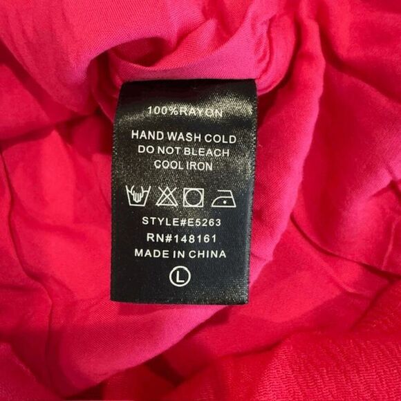 Smell the Roses Short Romper Deep Pink Elastic Waist and Neck w/Tie Size Large - Picture 7 of 11